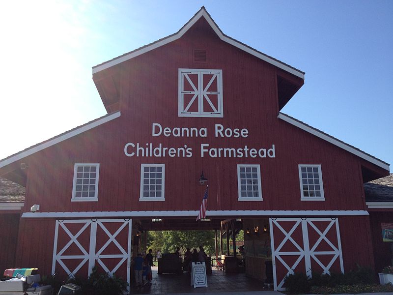 File:Deanna Rose Children's Farmstead entrance.jpg