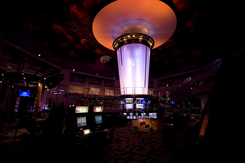 File:The Bar at Harrah's Casino.jpg